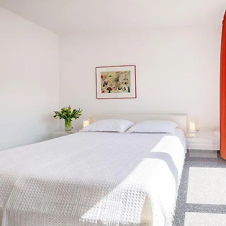 Apartman 3-zimmer-wohnung-a08-in-ruhiger-lage-auf-ruegen Gustow